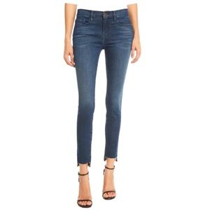 FRAME “Le Skinny de Jeanne” Raw-Stagger Hem Skinny Jeans